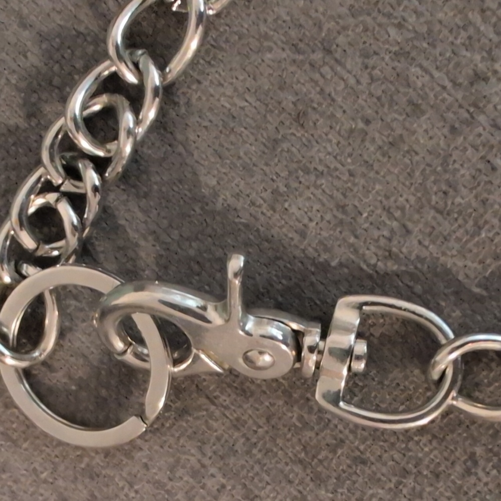 Silver Chain Keychain - Picture 3 of 3